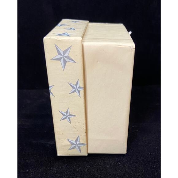 Vtg Monet Ladybug Brooch Pin Pave Crystal Rhinestone Red Black 7/8" Gold Tone - Picture 6 of 9